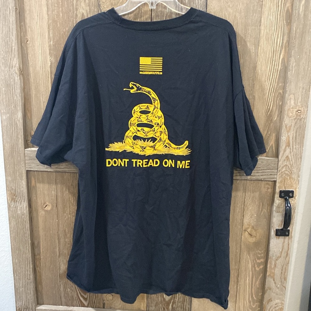 Men’s T-shirt - Picture 3 of 3